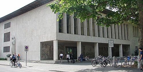 Gebäude