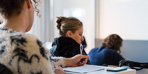 [Translate to English:] .